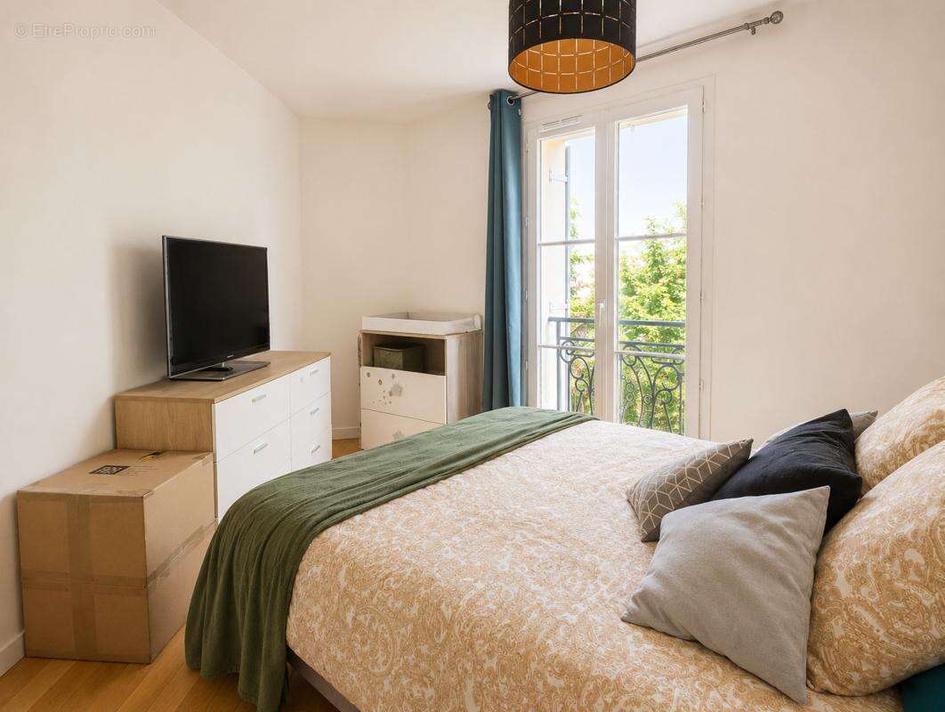Appartement à MAISONS-ALFORT