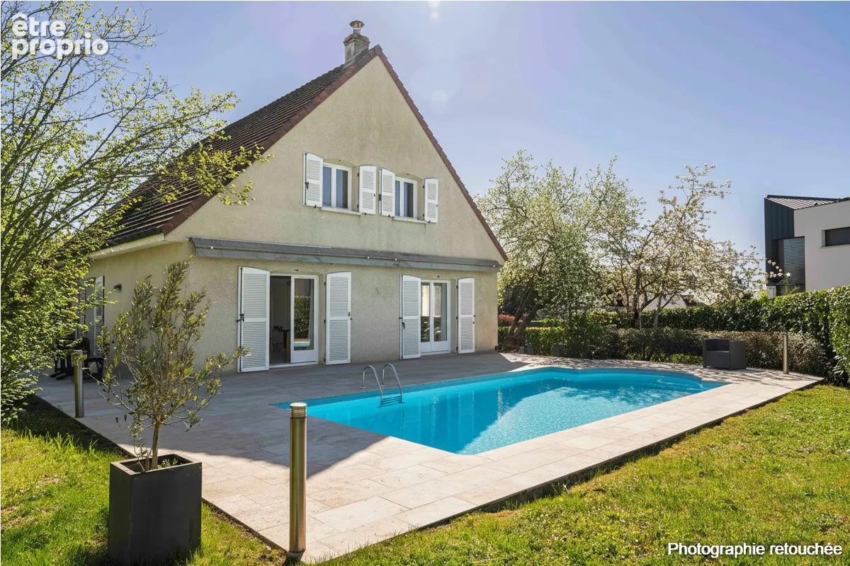 Maison Daix 7 pièce(s) 200 m2 - photo 13