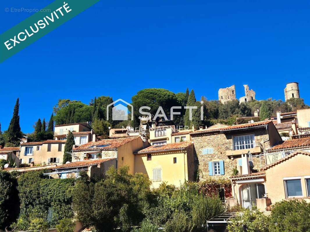 Photo 2 - Maison à GRIMAUD