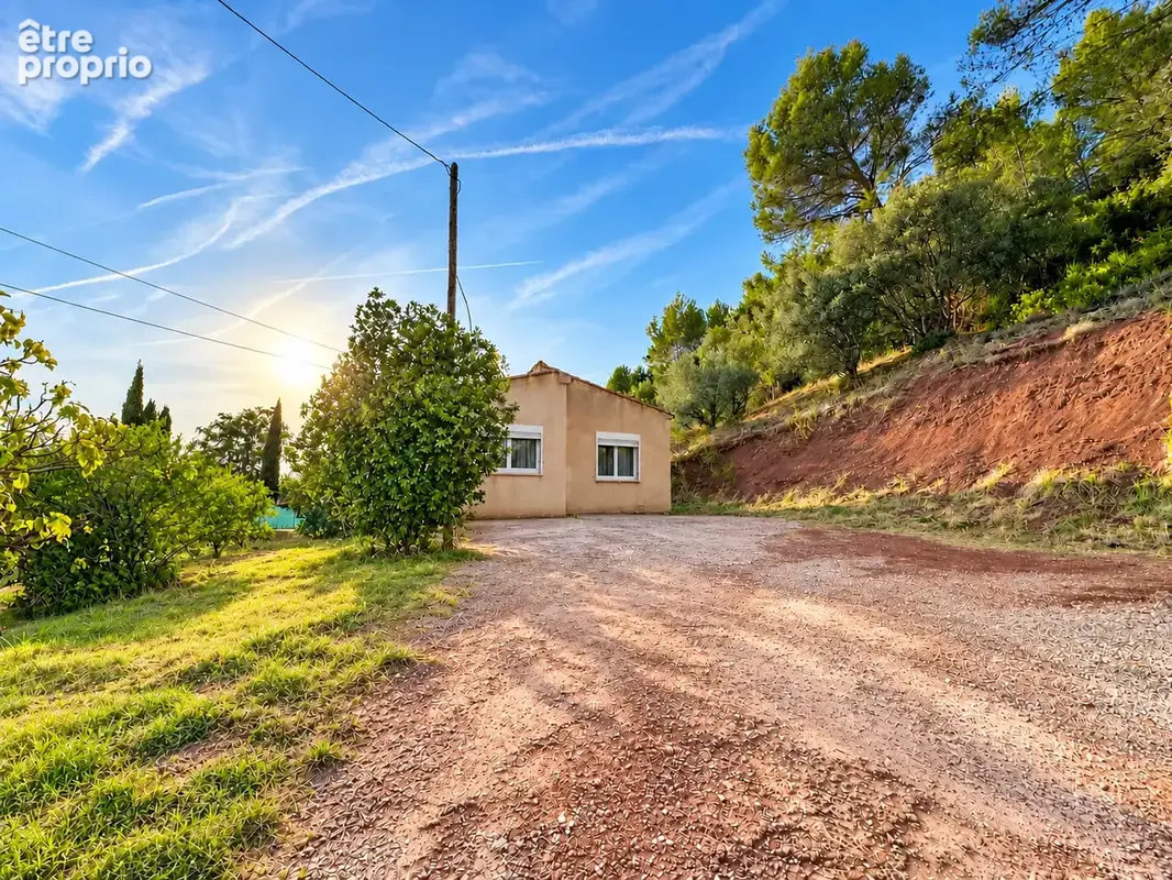 Photo Maison à Carnoules au prix de 345 000€