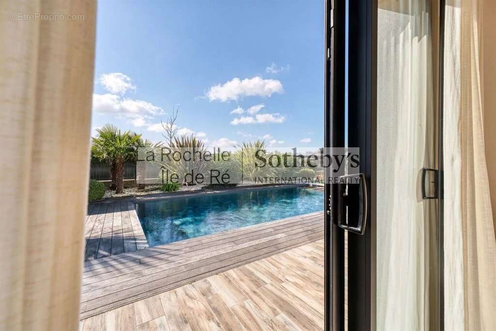 Maison à SAINT-ROGATIEN