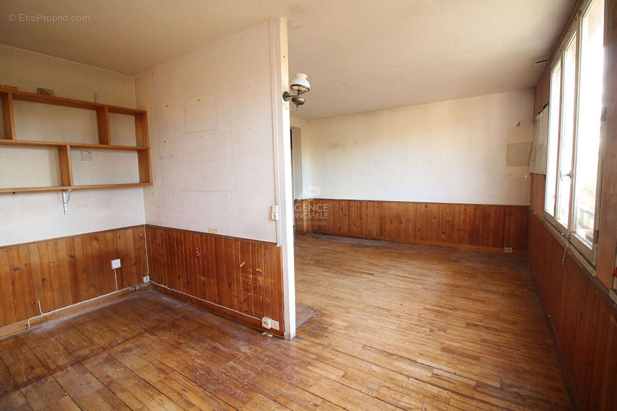 Appartement à ERMONT