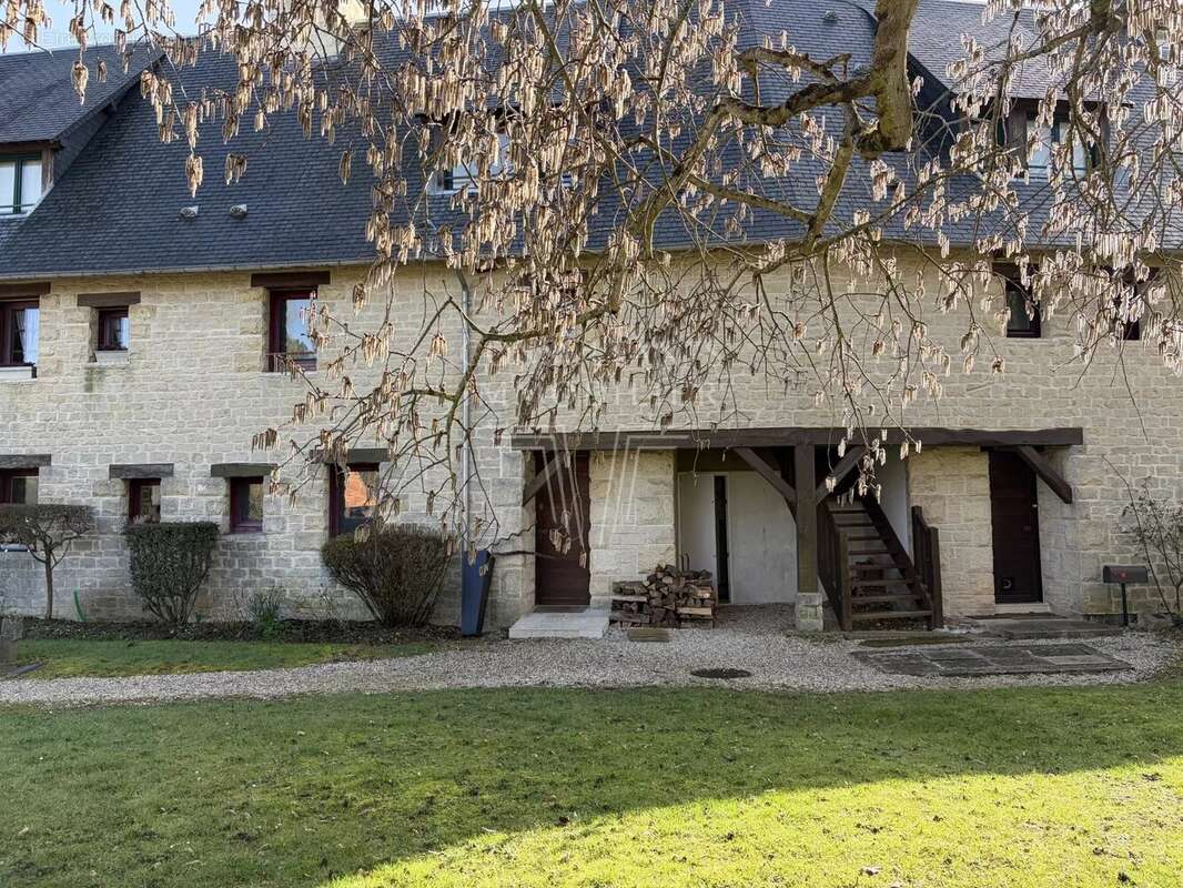 Appartement à TOURGEVILLE