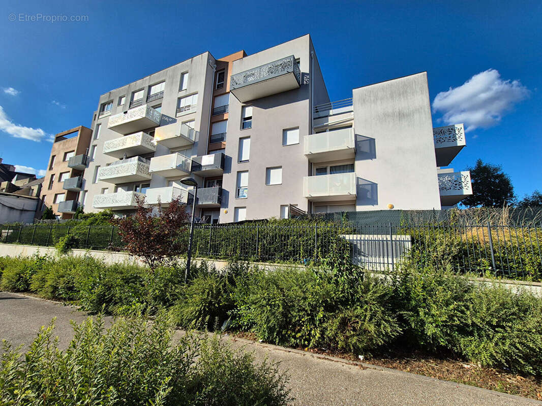 Appartement à LE MEE-SUR-SEINE