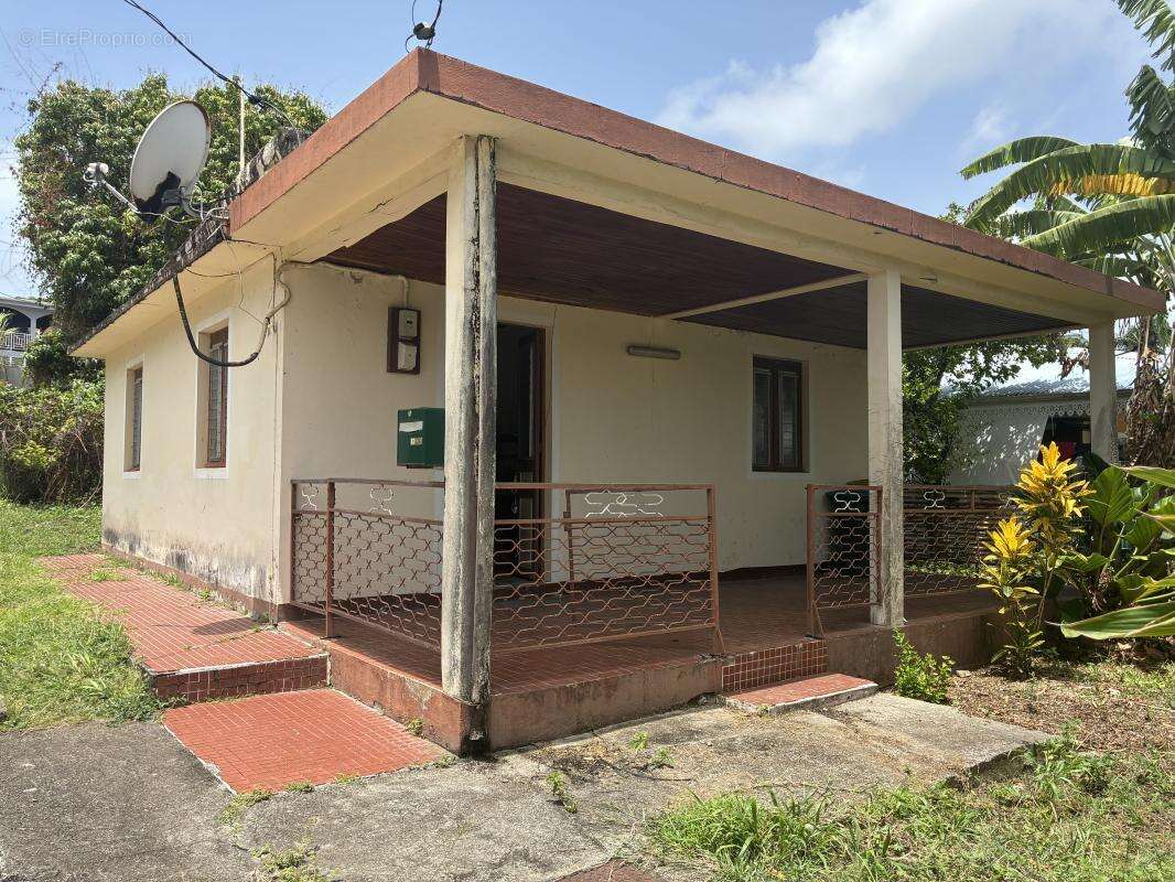 Maison à LA TRINITE