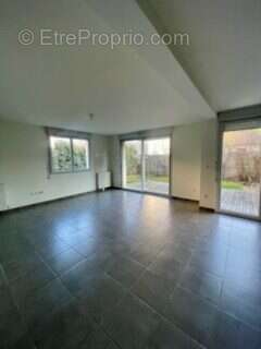 Maison à CASTELGINEST