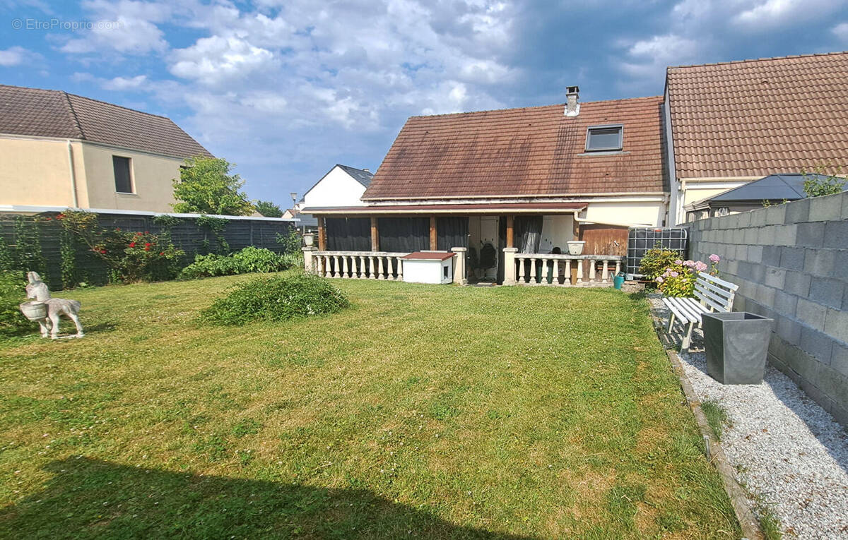 Maison à BEAUMONT-SUR-OISE