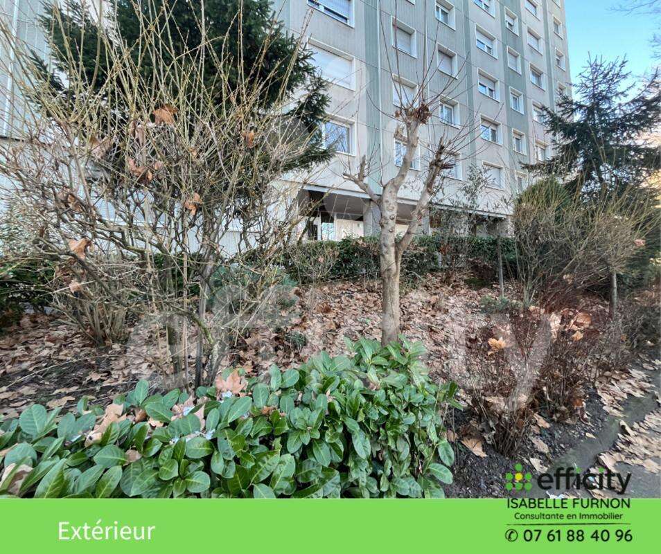 Appartement à SAINT-ETIENNE
