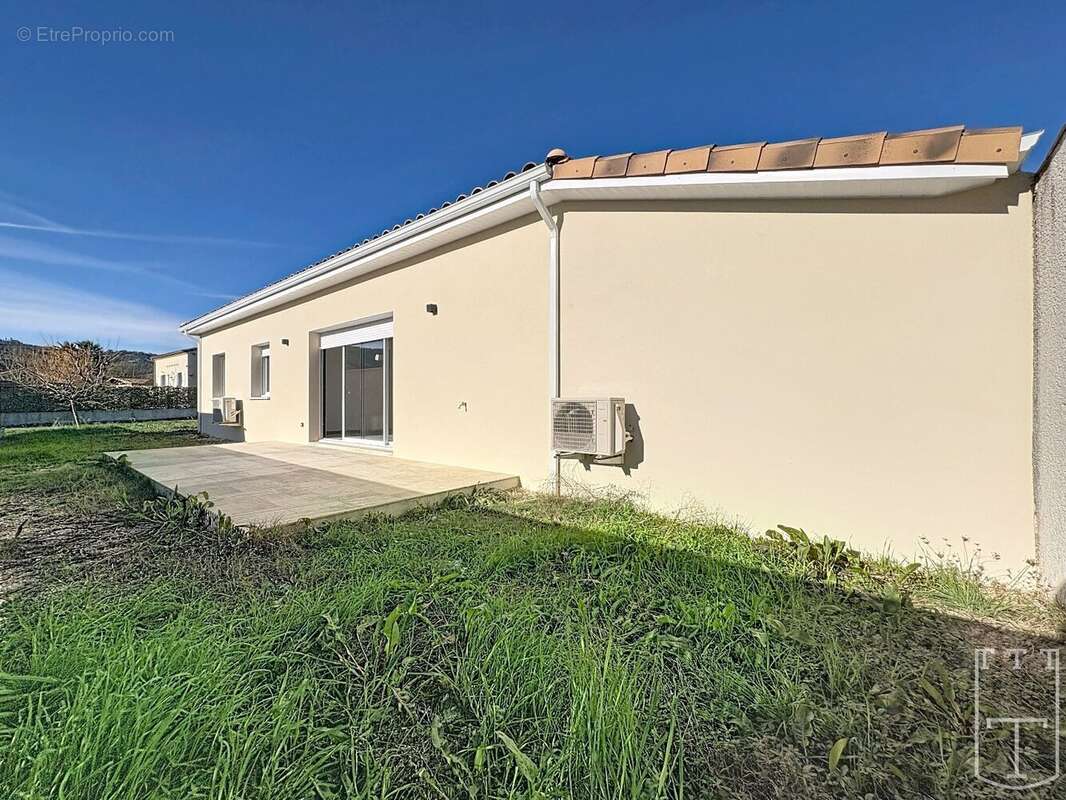 Maison à VALLON-PONT-D&#039;ARC