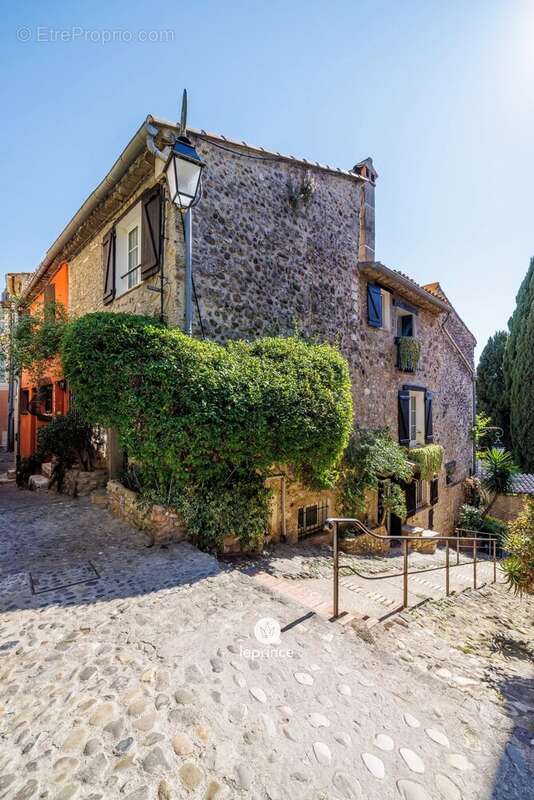 Appartement à CAGNES-SUR-MER