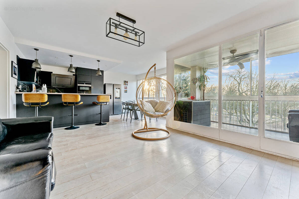 VH404517 - Appartement à PARIS-12E