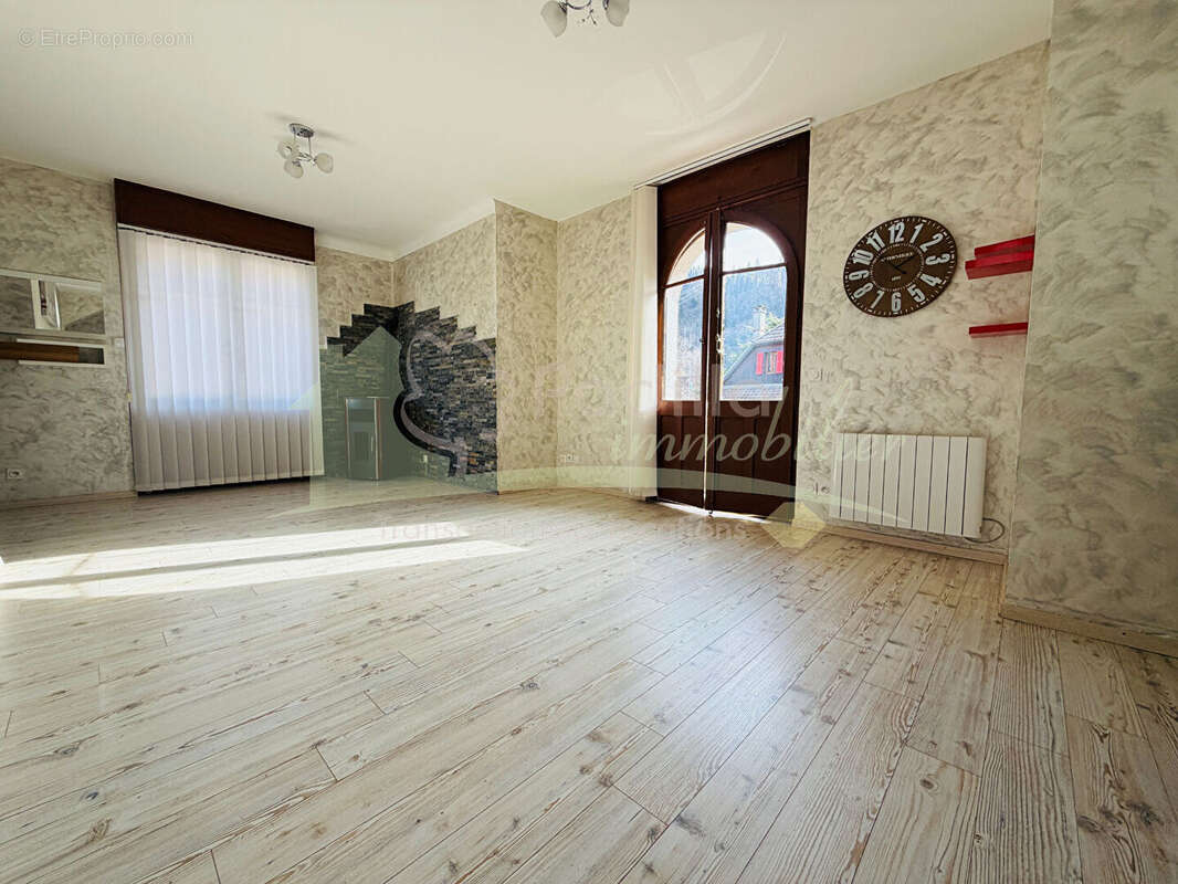 Appartement à CLUSES