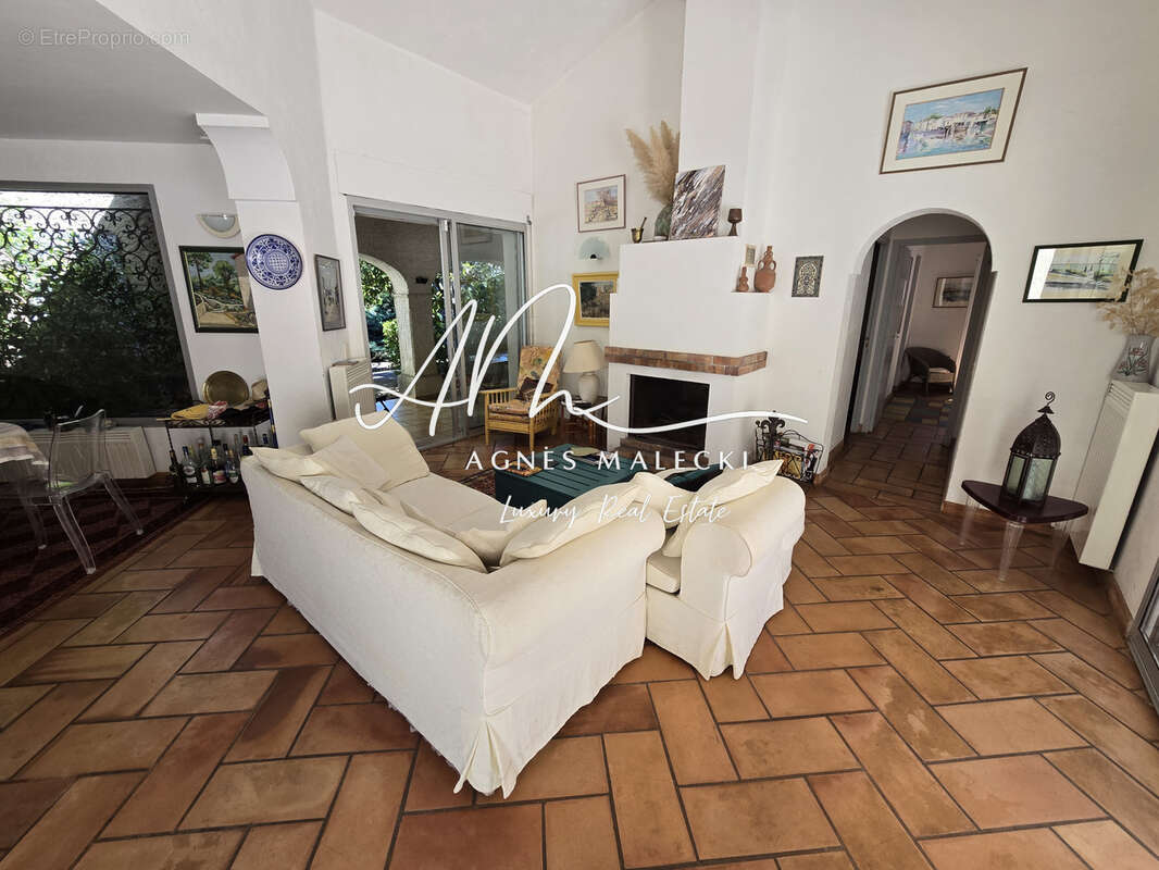 Maison à GASSIN