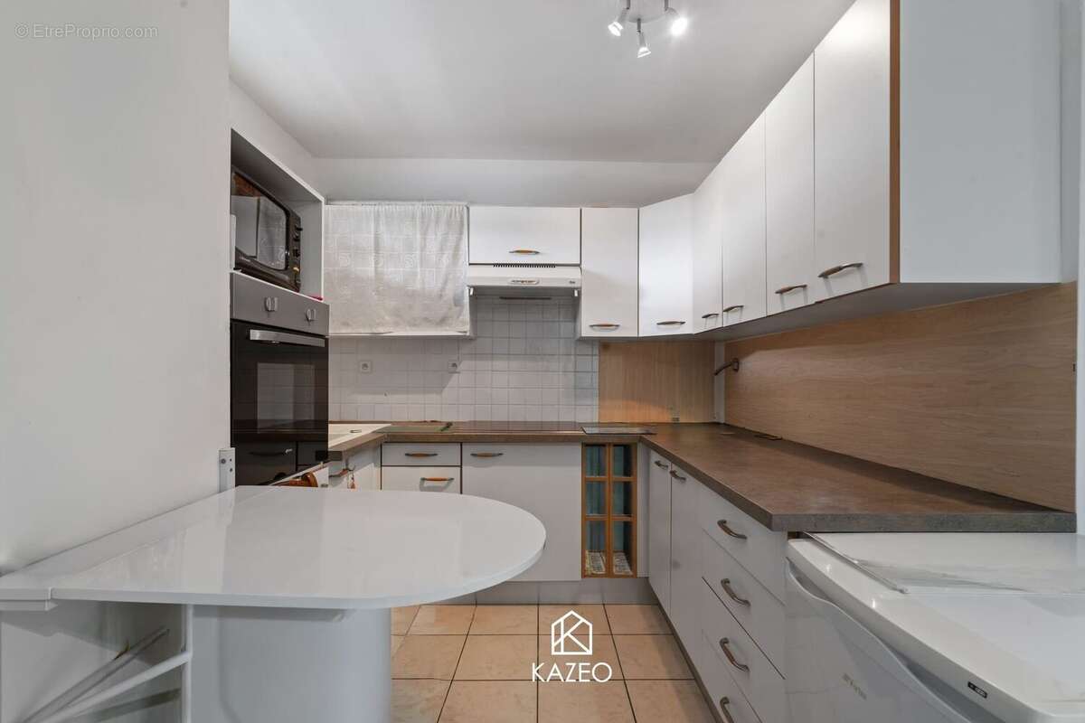 Appartement à SAINTE-LUCE