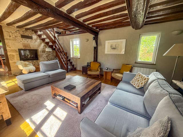 Maison à NEUVILLE-SUR-TOUQUES
