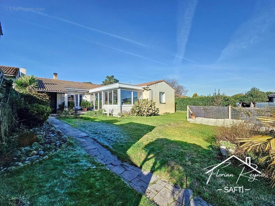 Photo 1 - Maison à BLANQUEFORT