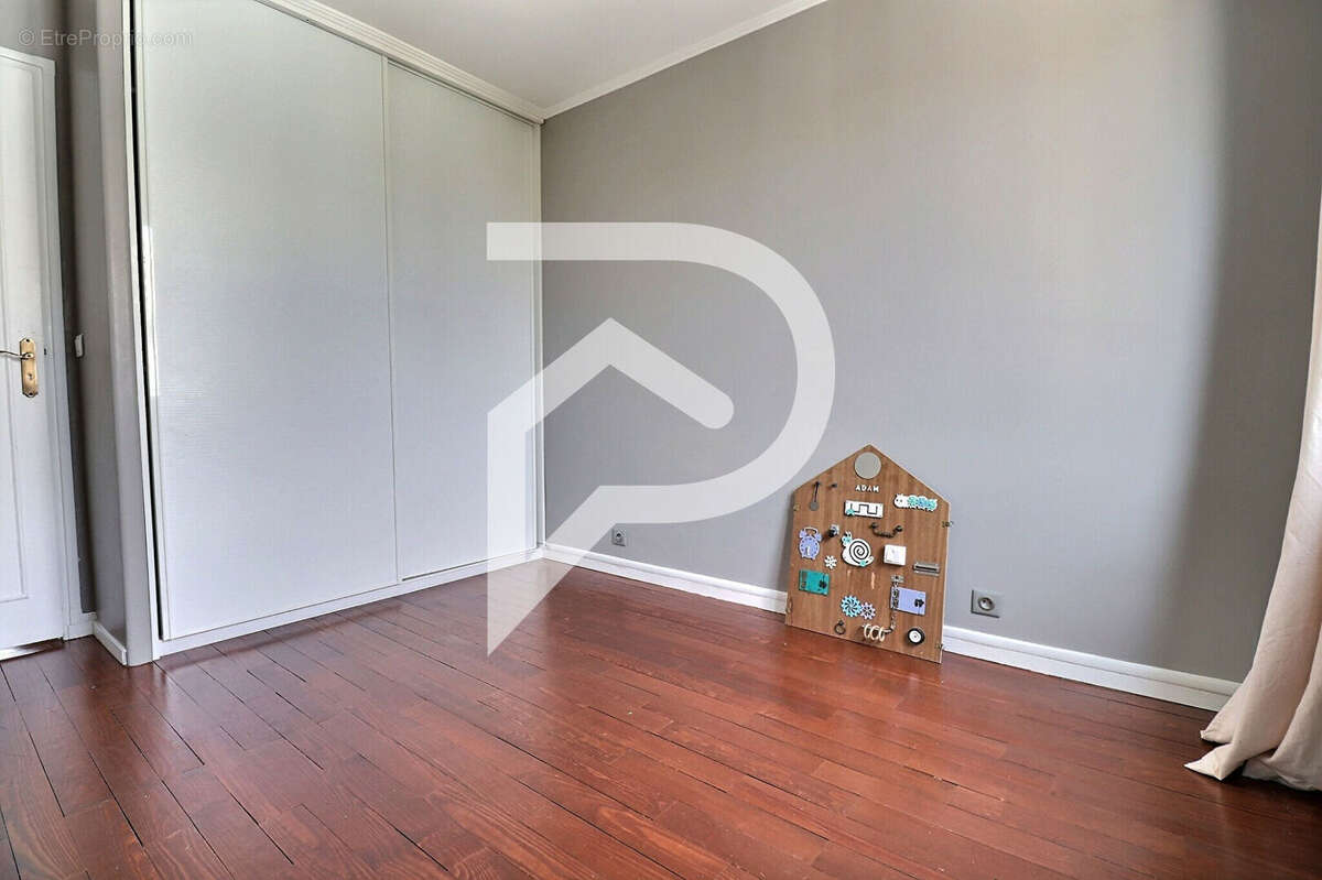 Appartement à MAISONS-LAFFITTE