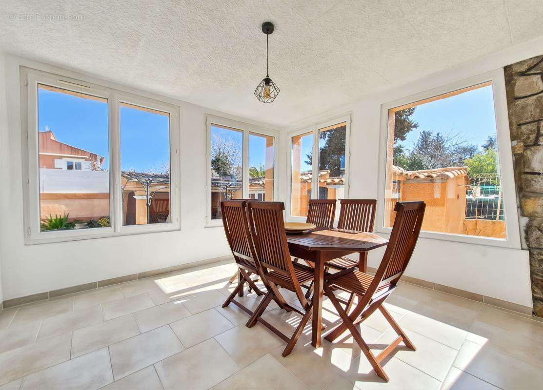 Maison à SAINT-RAPHAEL