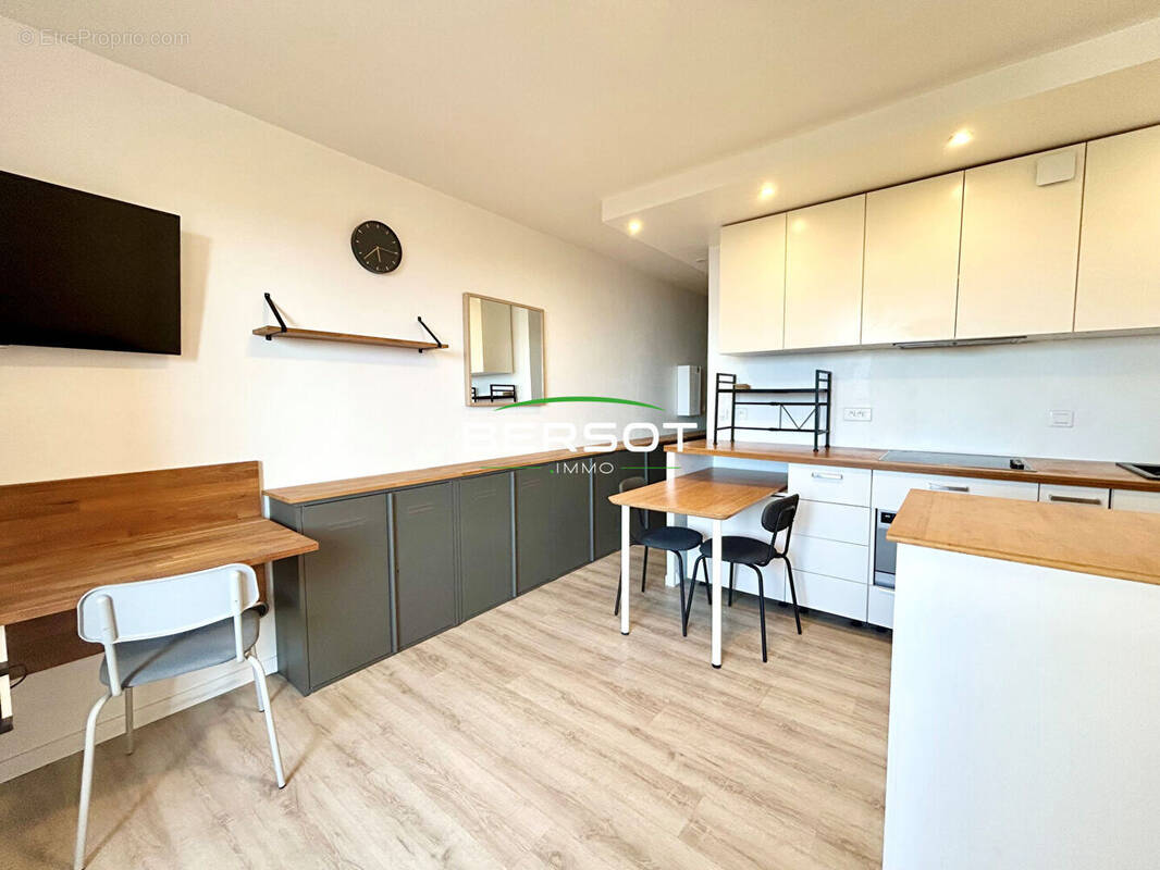 Appartement à EVIAN-LES-BAINS