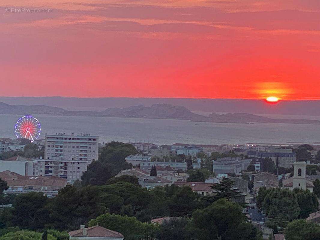 Appartement à MARSEILLE-9E