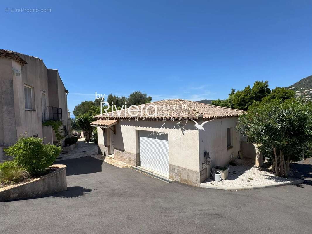Maison à CAVALAIRE-SUR-MER