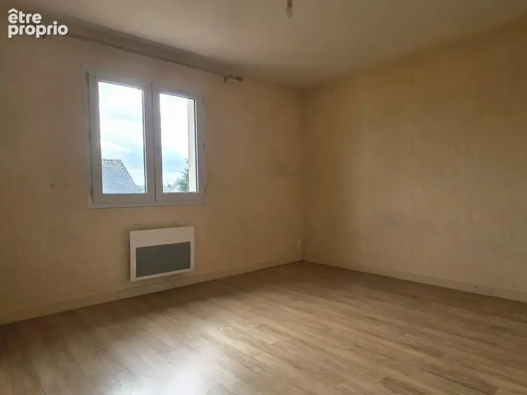 Maison 4 pièces 88 m² à vendre à Chateau-Gontier (53200) - photo 6