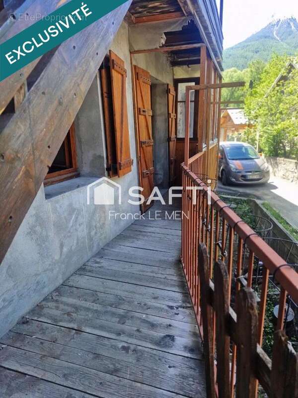 Photo 2 - Maison à VILLAR-SAINT-PANCRACE