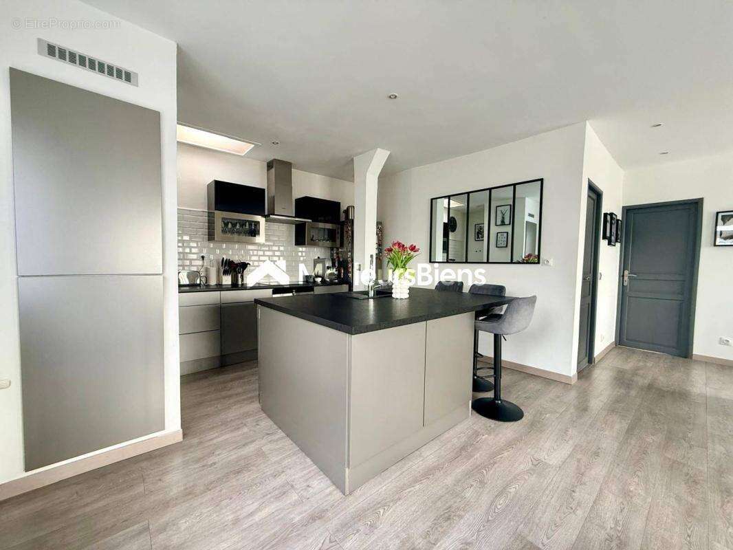 Maison à SAINT-OUEN-L'AUMONE