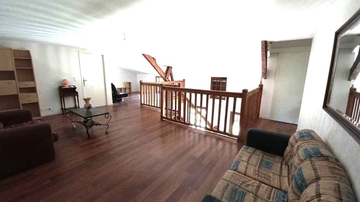 Photo-2025/051502-1-3 - Maison à VILLENEUVE-DE-MARSAN