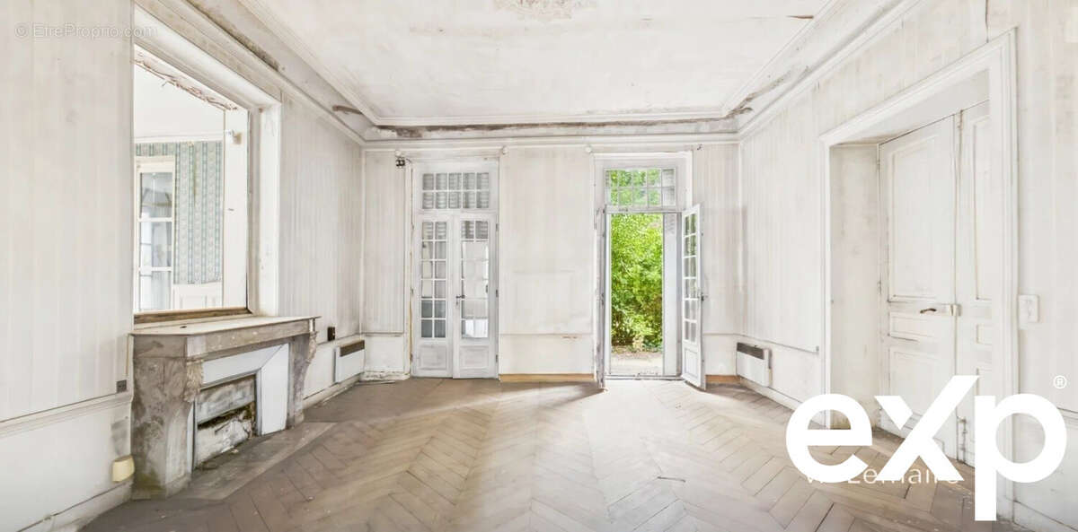 Appartement à ETIOLLES