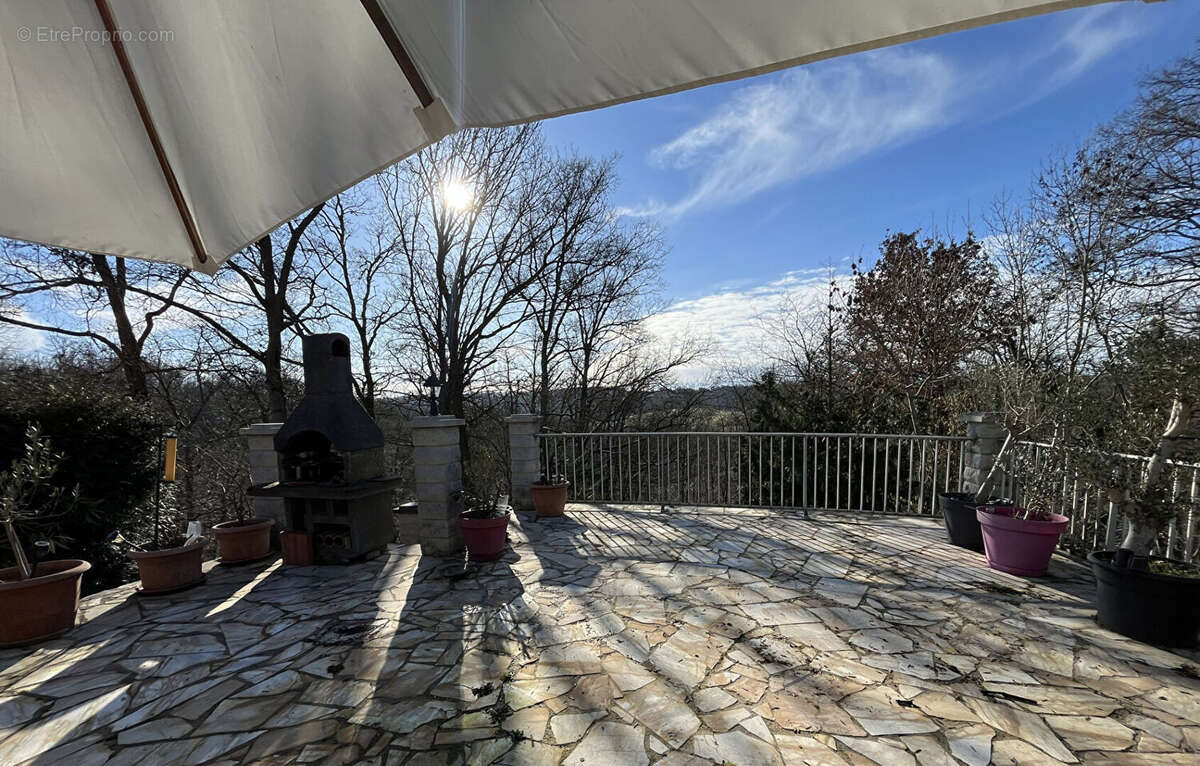 Maison à MAGNY-LES-HAMEAUX