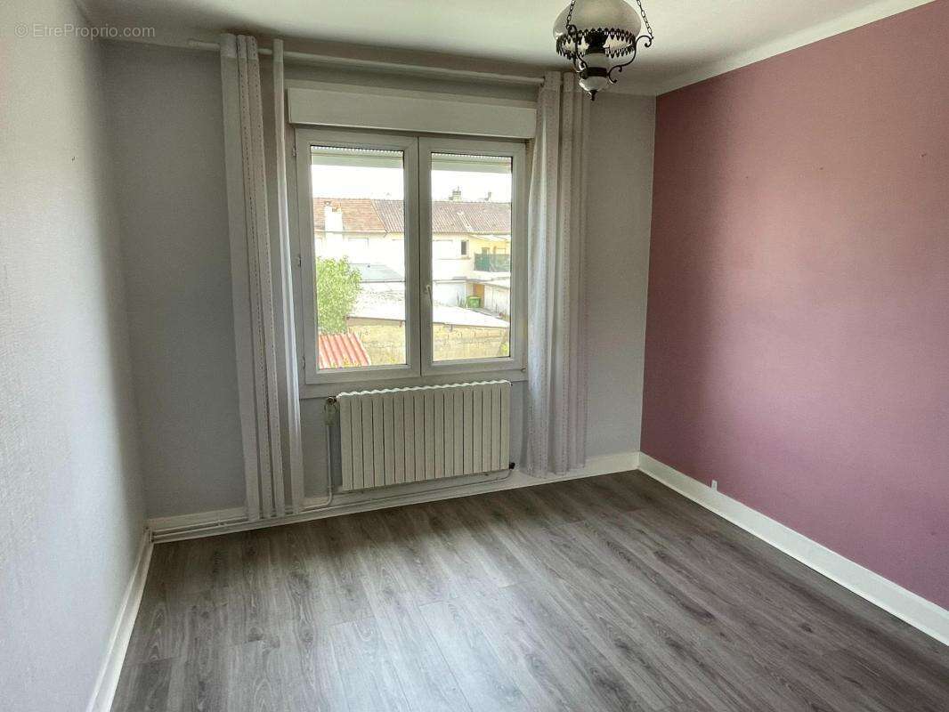 Maison 3 chambres pas de travaux quartier calme - photo 10