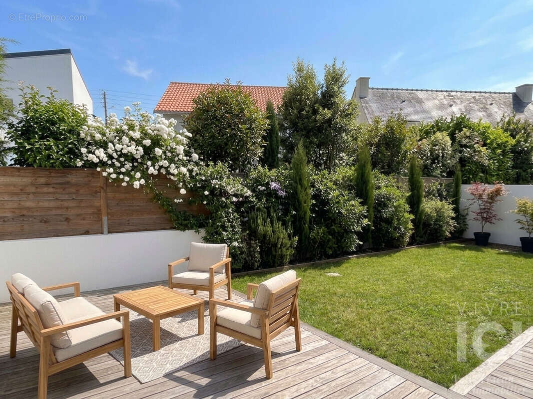 Maison - contemporaine - 140m² - 5 chambres - bourg - photo 4