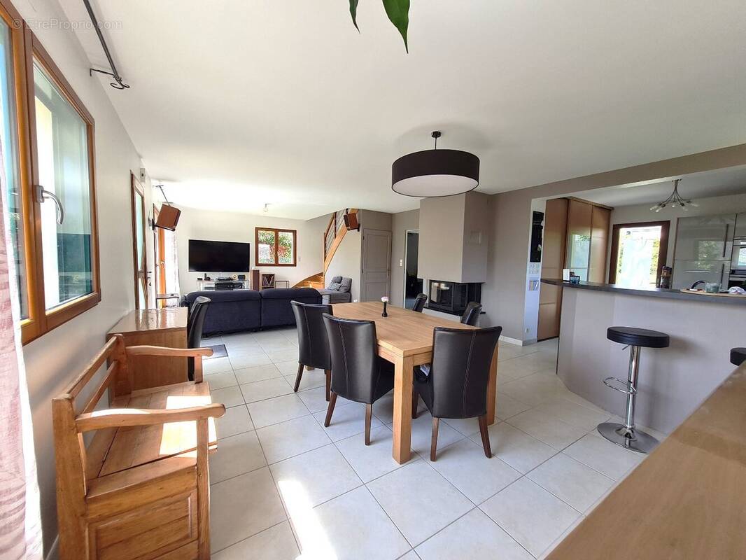 Maison à BAIN-DE-BRETAGNE