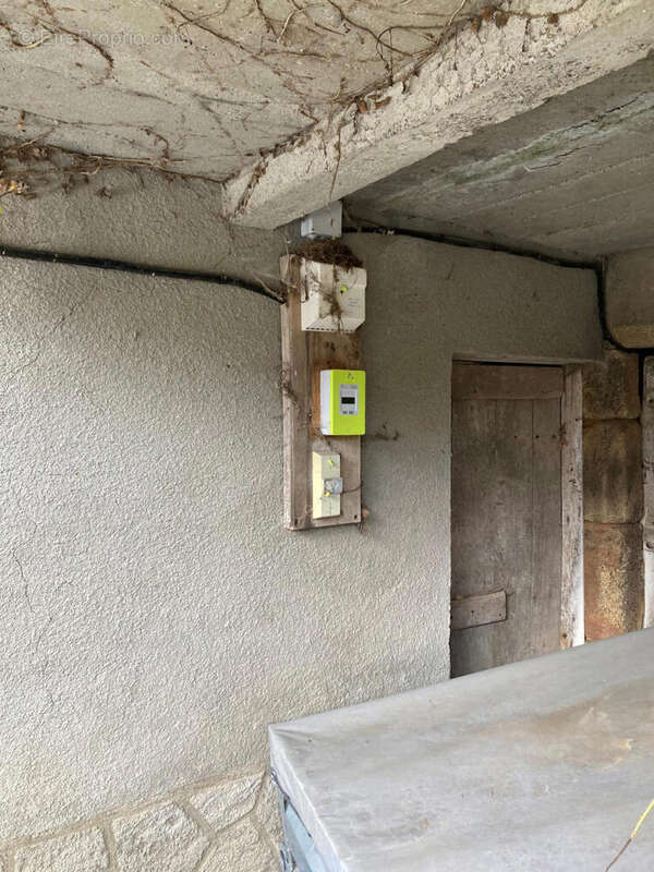 compteur - Maison à LATRONQUIERE