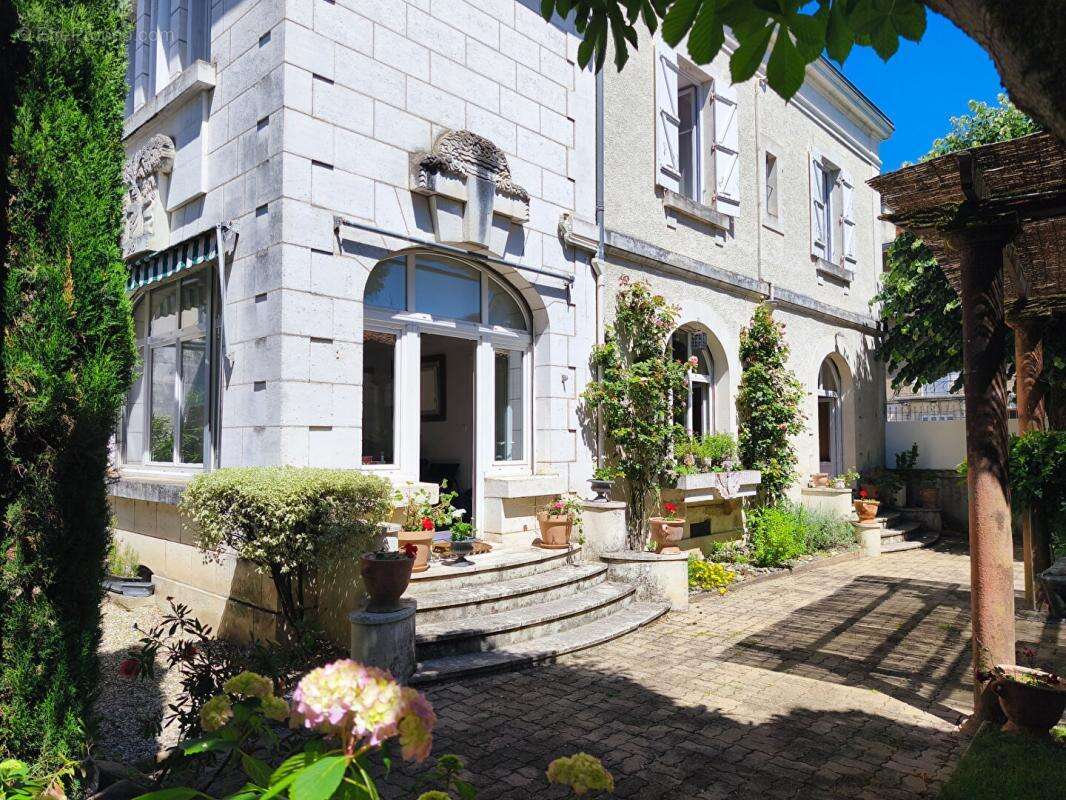 Maison à PERIGUEUX