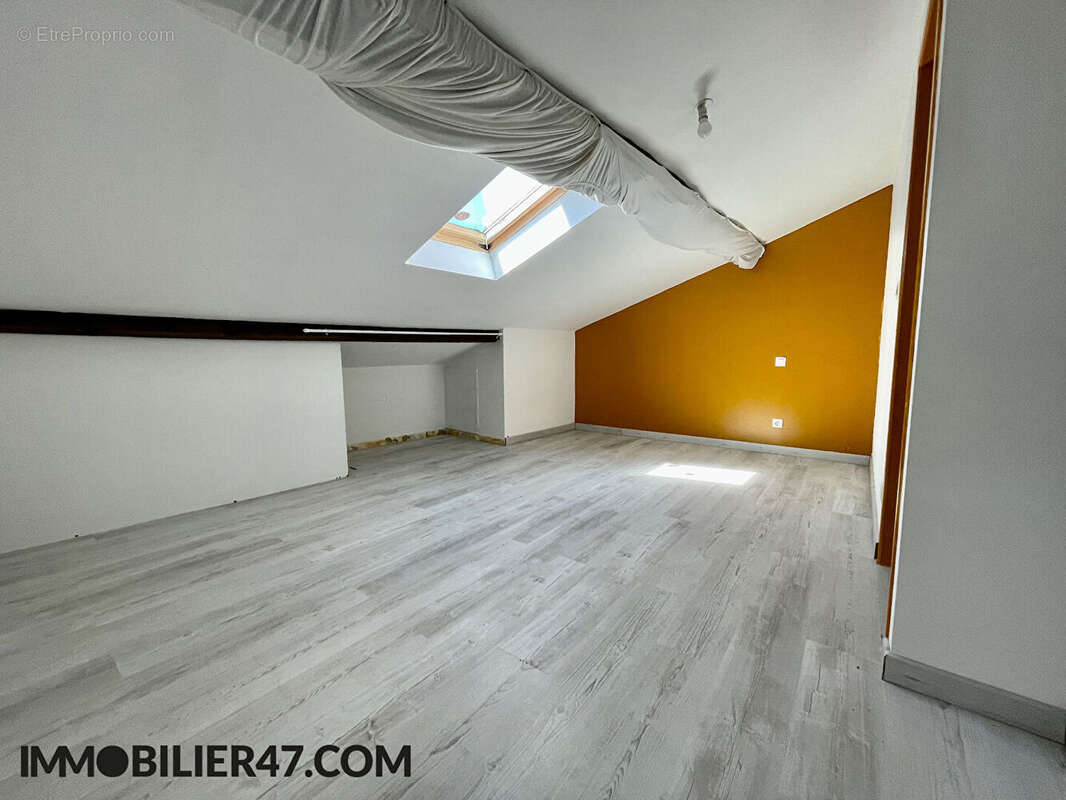 Maison à LUSIGNAN-PETIT