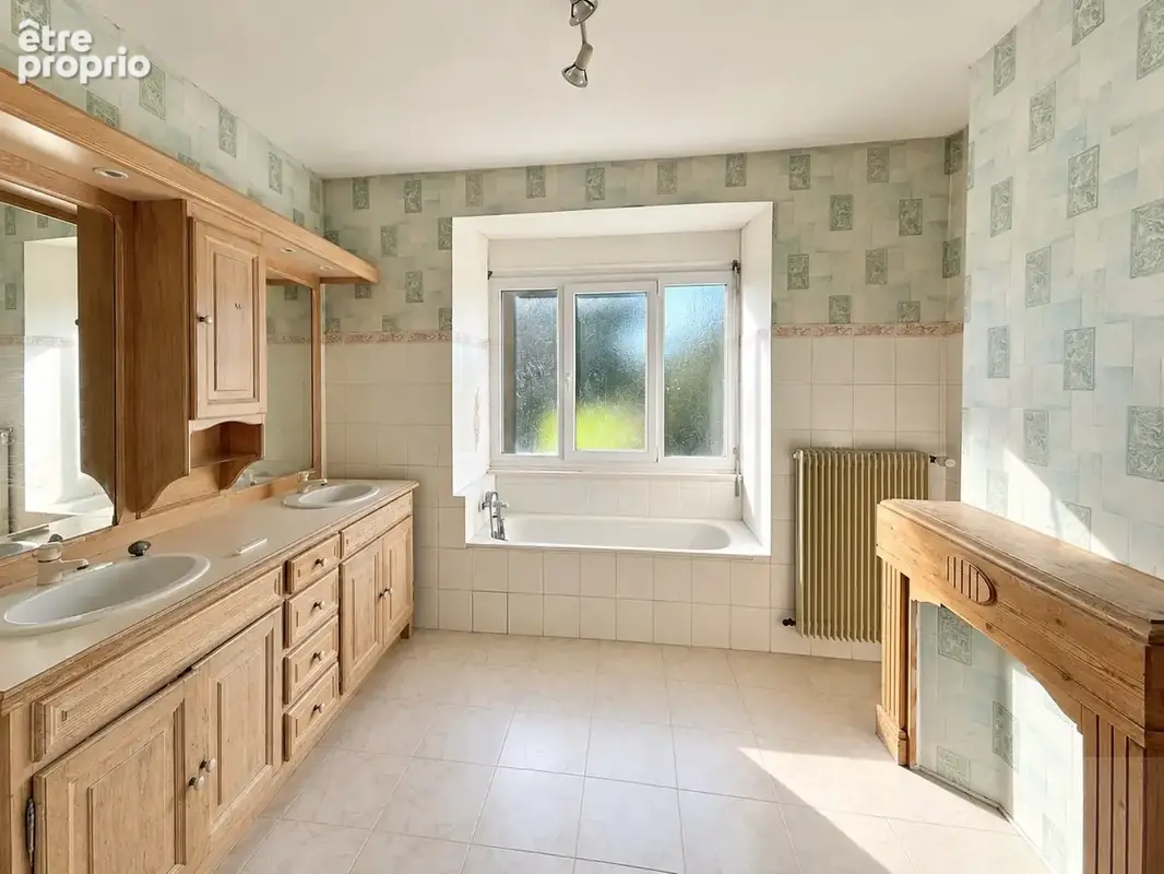 Chaulnes - maison - 165m2 - 4 chambres - autonomie de plain pied - grenier - cave - cour - jardin - photo 8