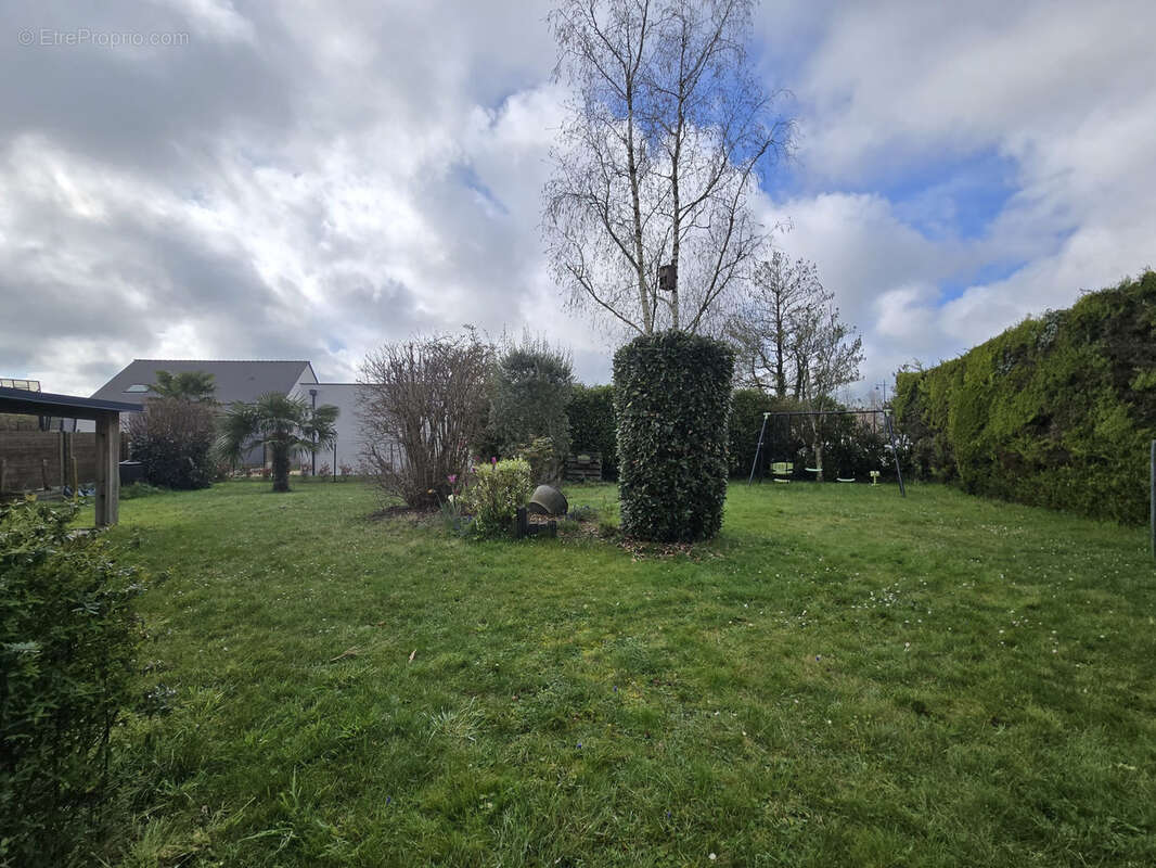 Maison à SAINT-MARS-DU-DESERT