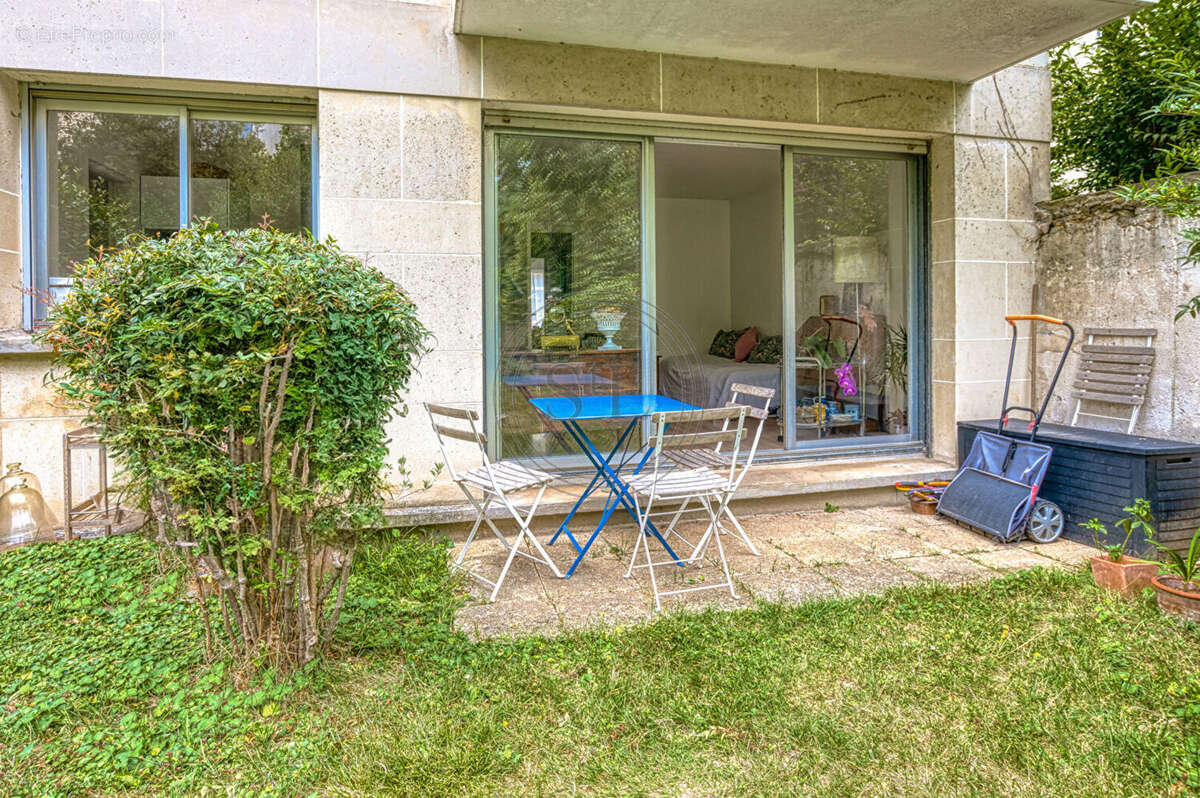 Appartement à VERSAILLES