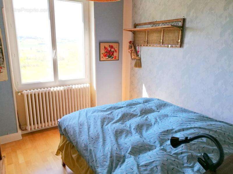 Maison à SAINTE-LIVRADE-SUR-LOT