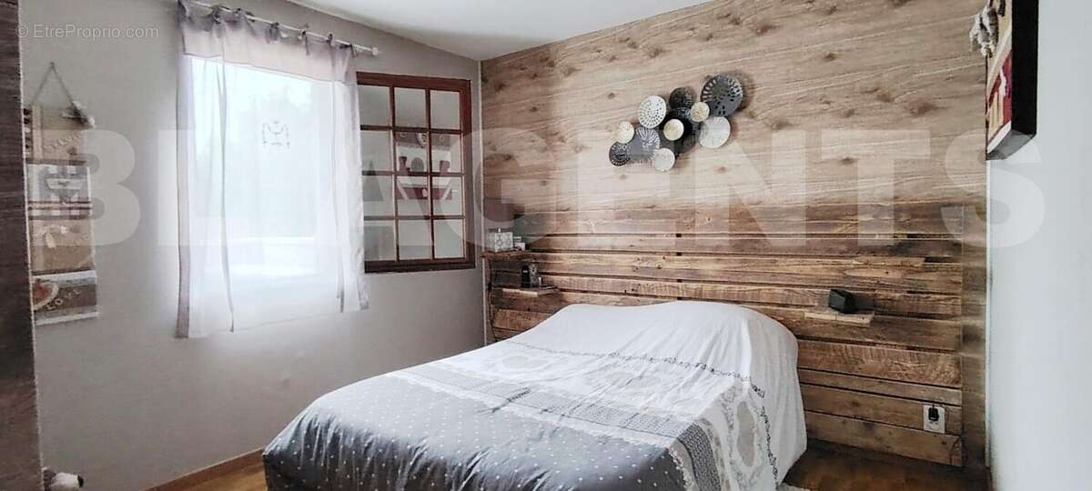 1747327067637 - Maison à LISIEUX