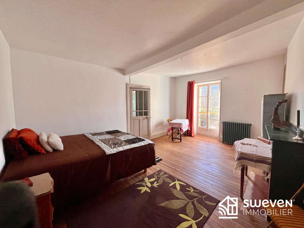 Maison à LA BASTIDE-DU-SALAT