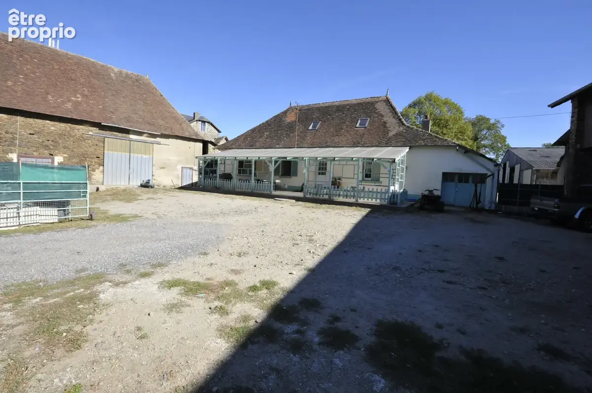 Corps de Ferme - photo 18