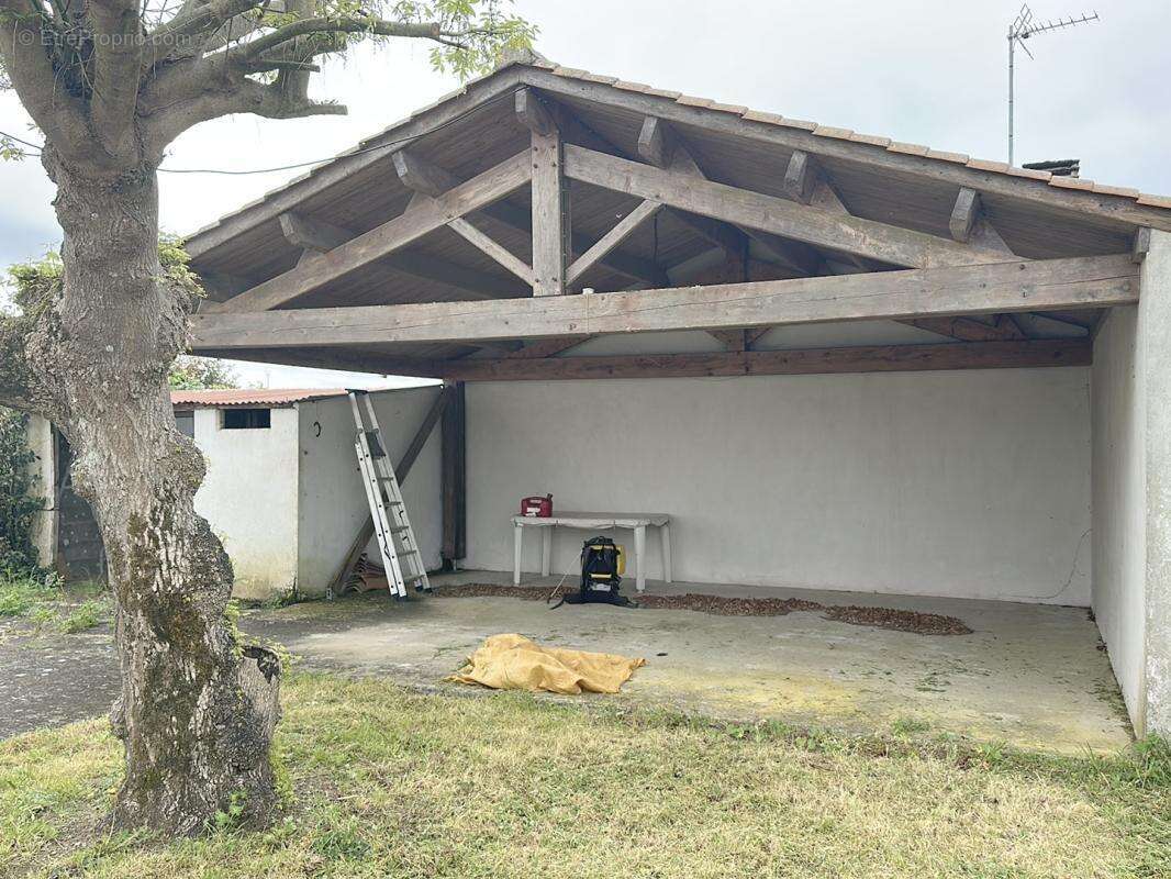 Maison à LONGEVILLE-SUR-MER