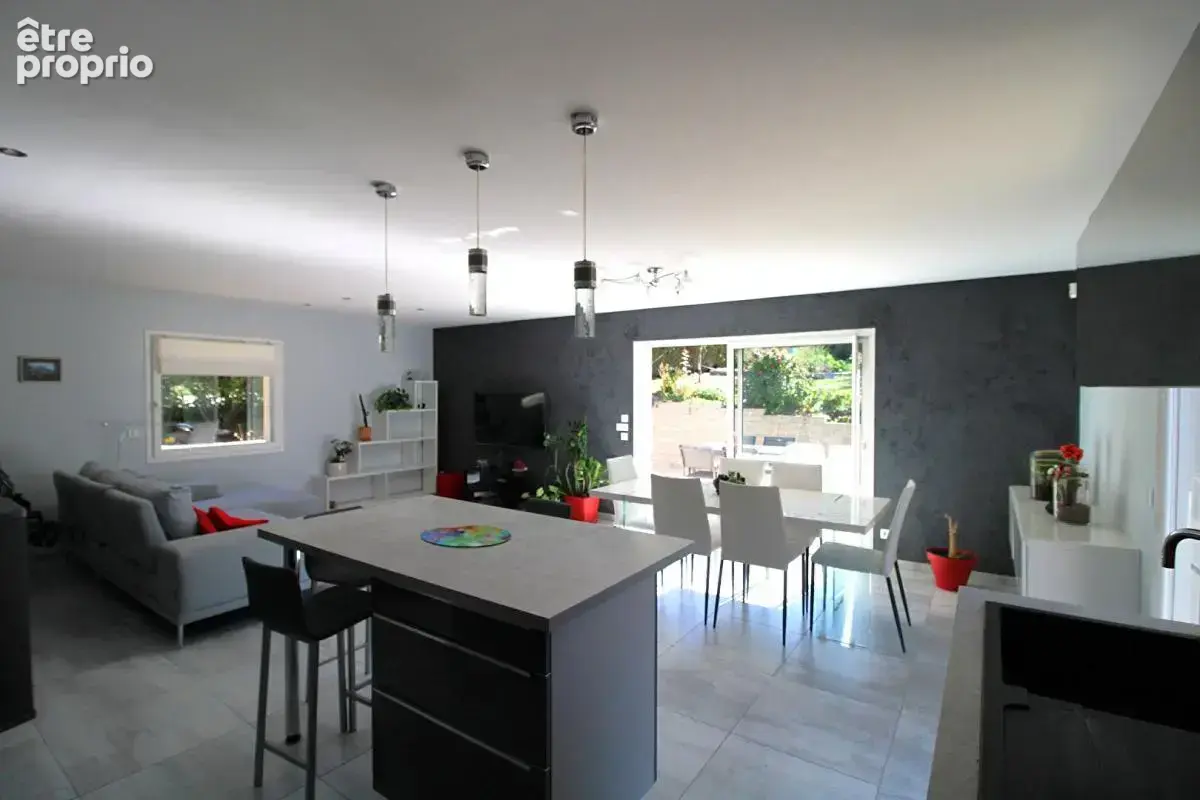 Maison Montferrand Le Château 5 pièces 90.47 m2 - photo 2