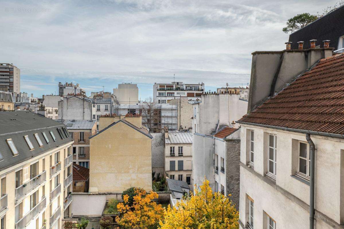 Appartement à PARIS-11E