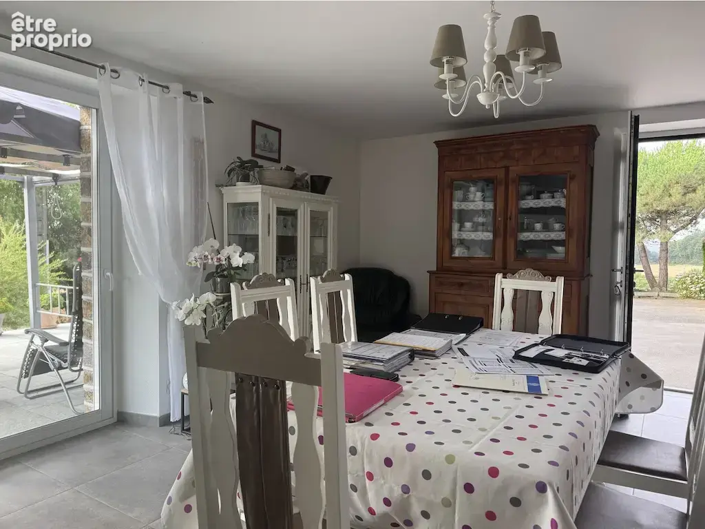 Maison de ferme à moins de 10 minutes d'Ernée - photo 6