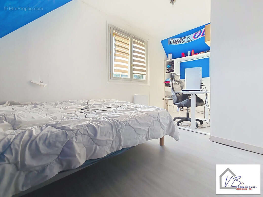 Maison à GRUCHET-LE-VALASSE