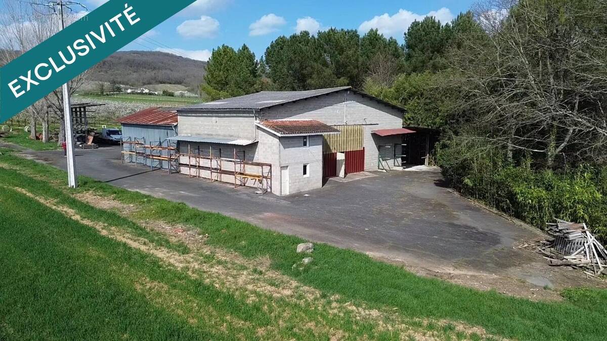 Photo 1 - Commerce à TRENTELS